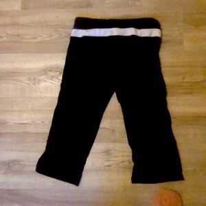 Lululemon cropped leggings